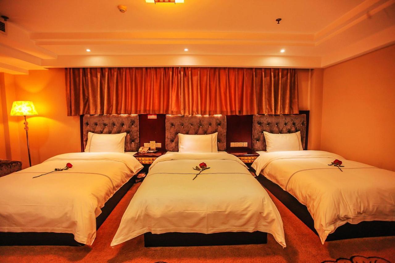 Chengdu Aviation Hotel Buitenkant foto